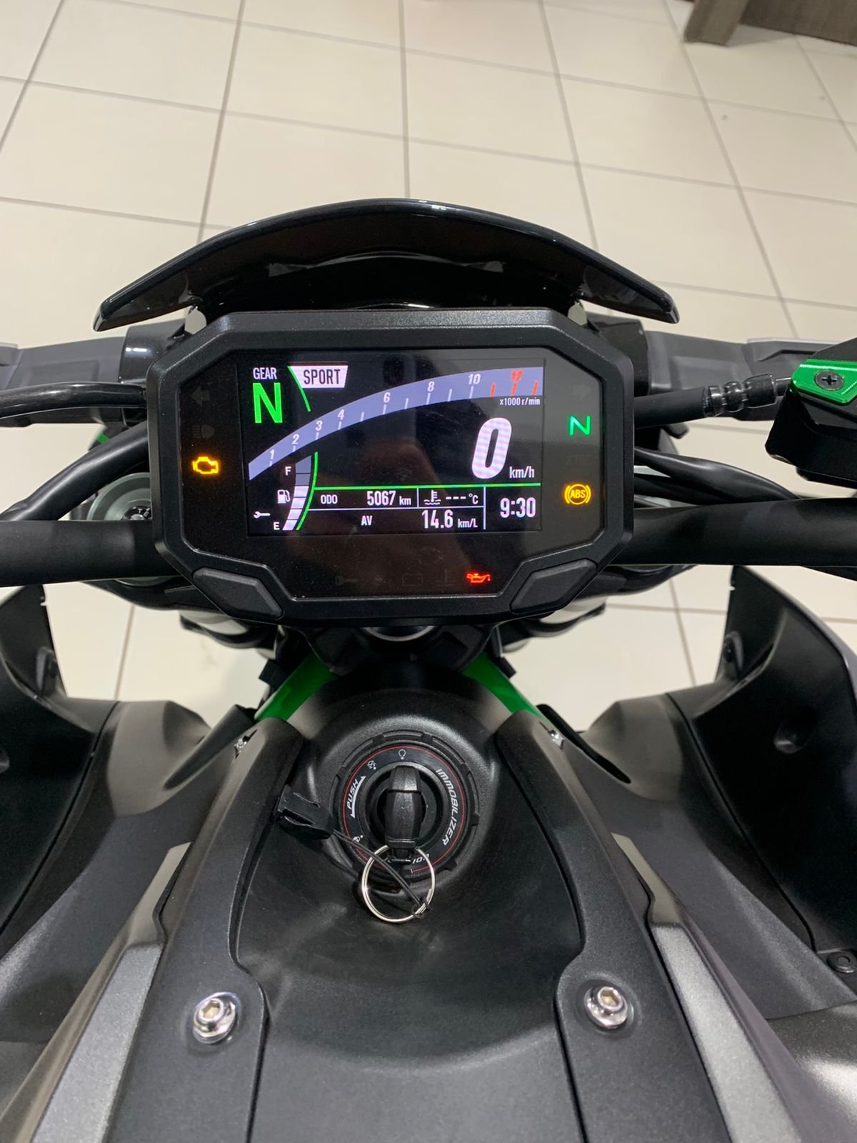 Kawasaki Z900 — foto 6