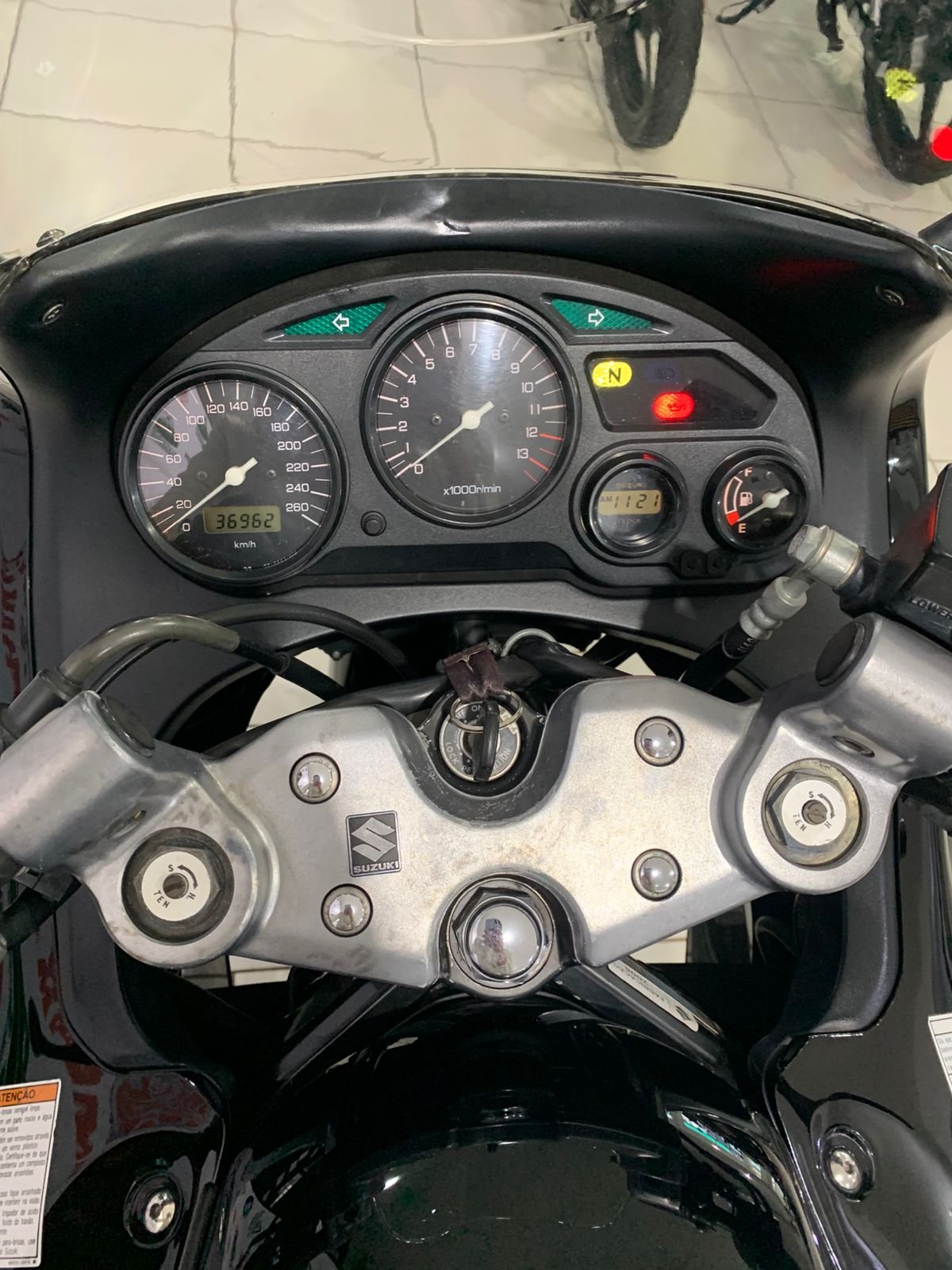 Suzuki GSX-F — foto 7