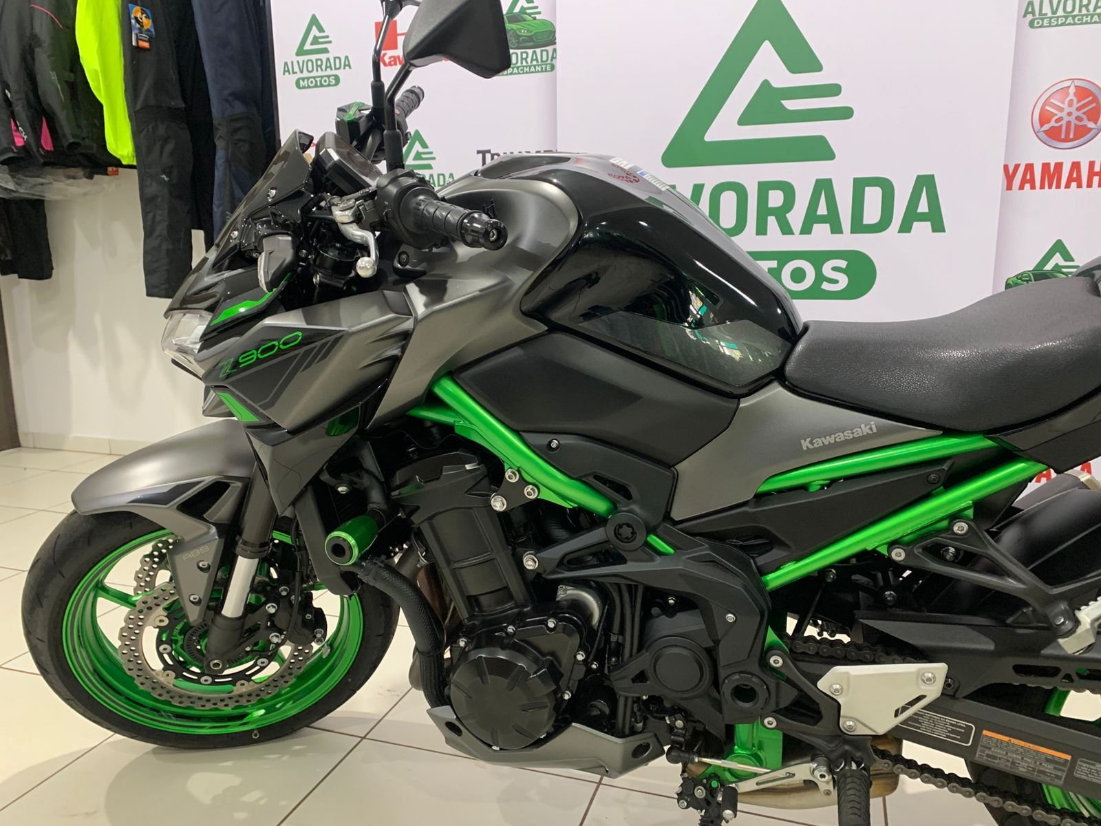 Kawasaki Z900 — foto 2