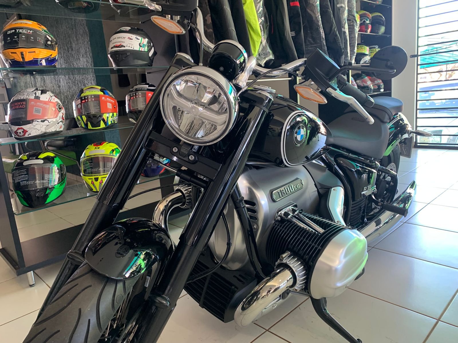 BMW R18 — foto 3