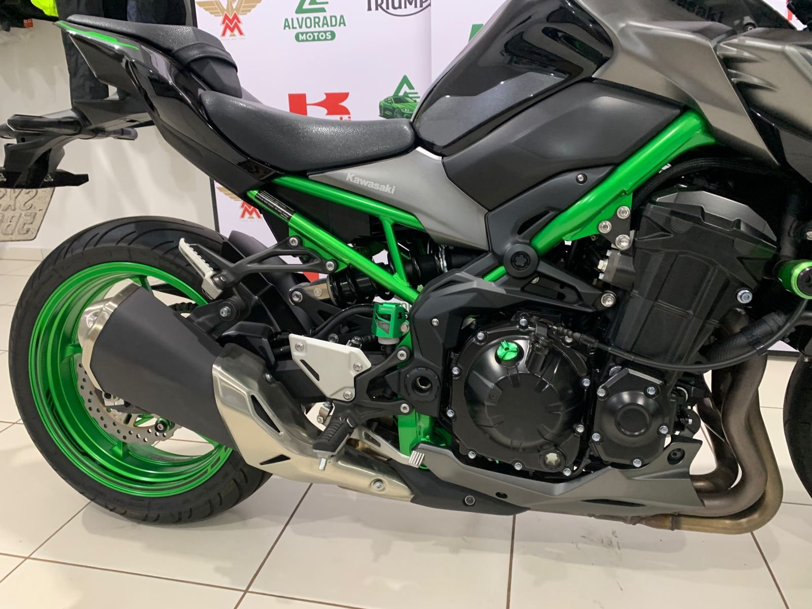 Kawasaki Z900 — foto 7