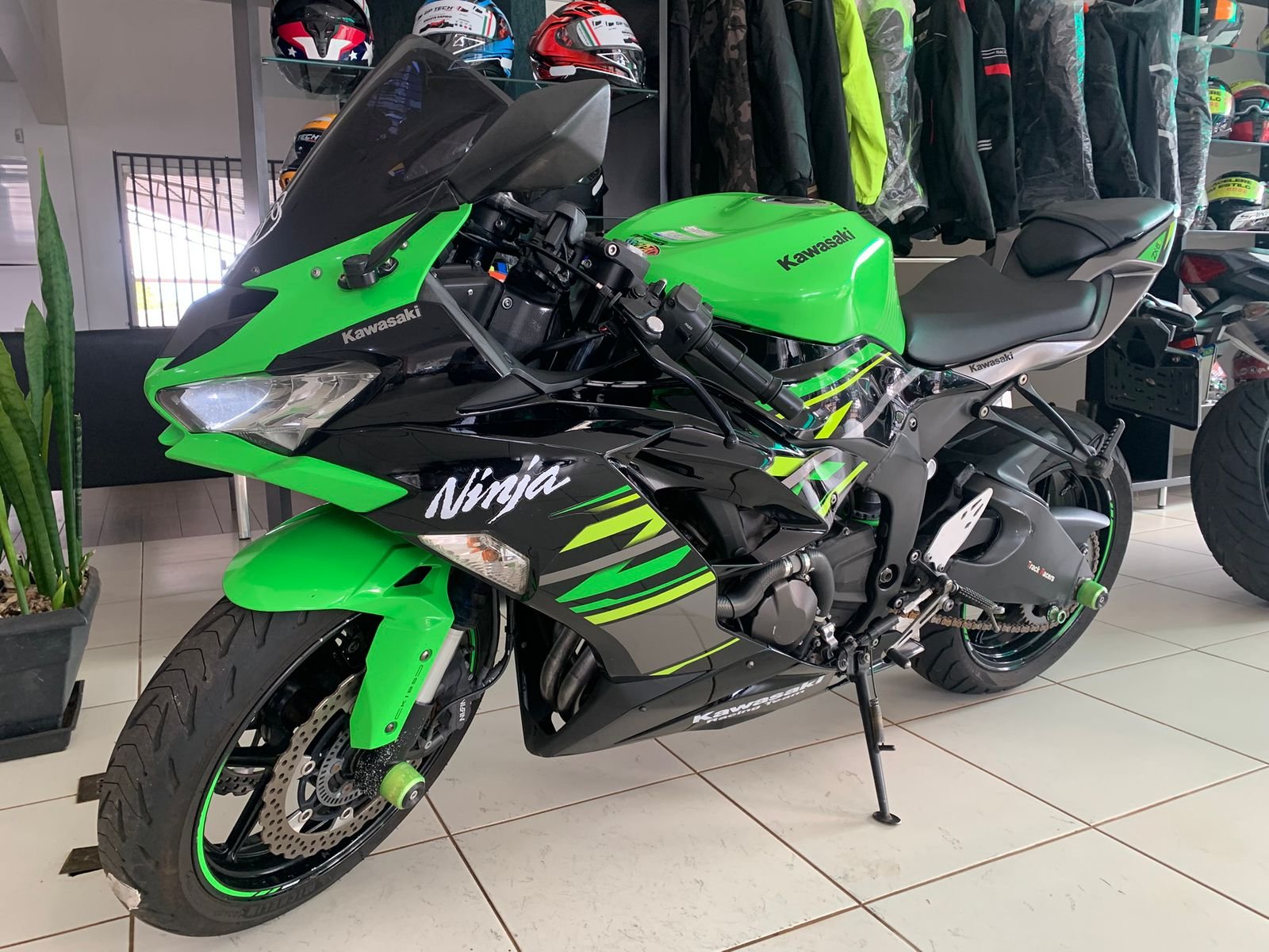 Kawasaki NINJA — foto 3
