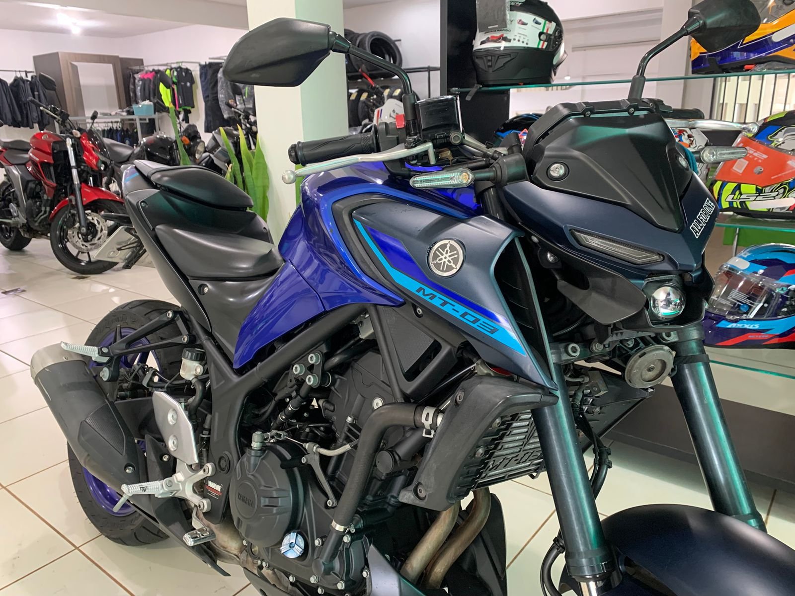 Yamaha MT-03 — foto 2