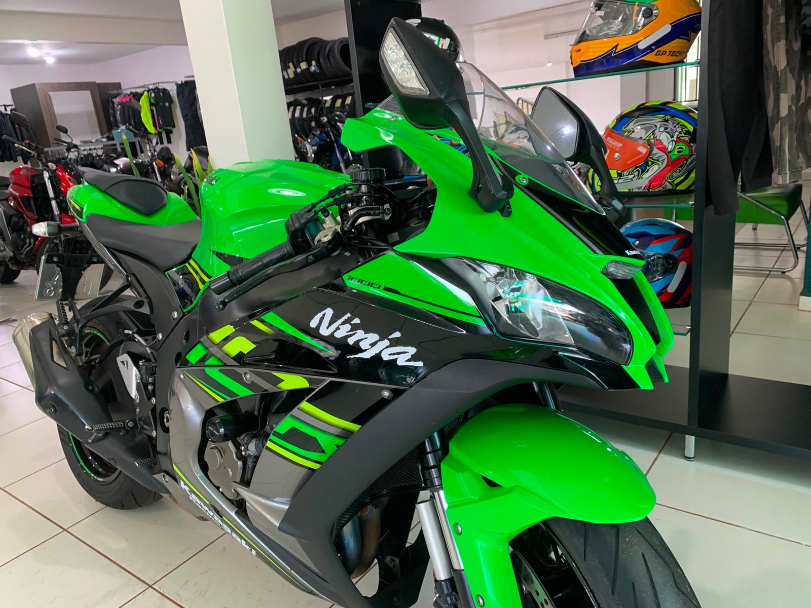 Kawasaki NINJA — foto 2