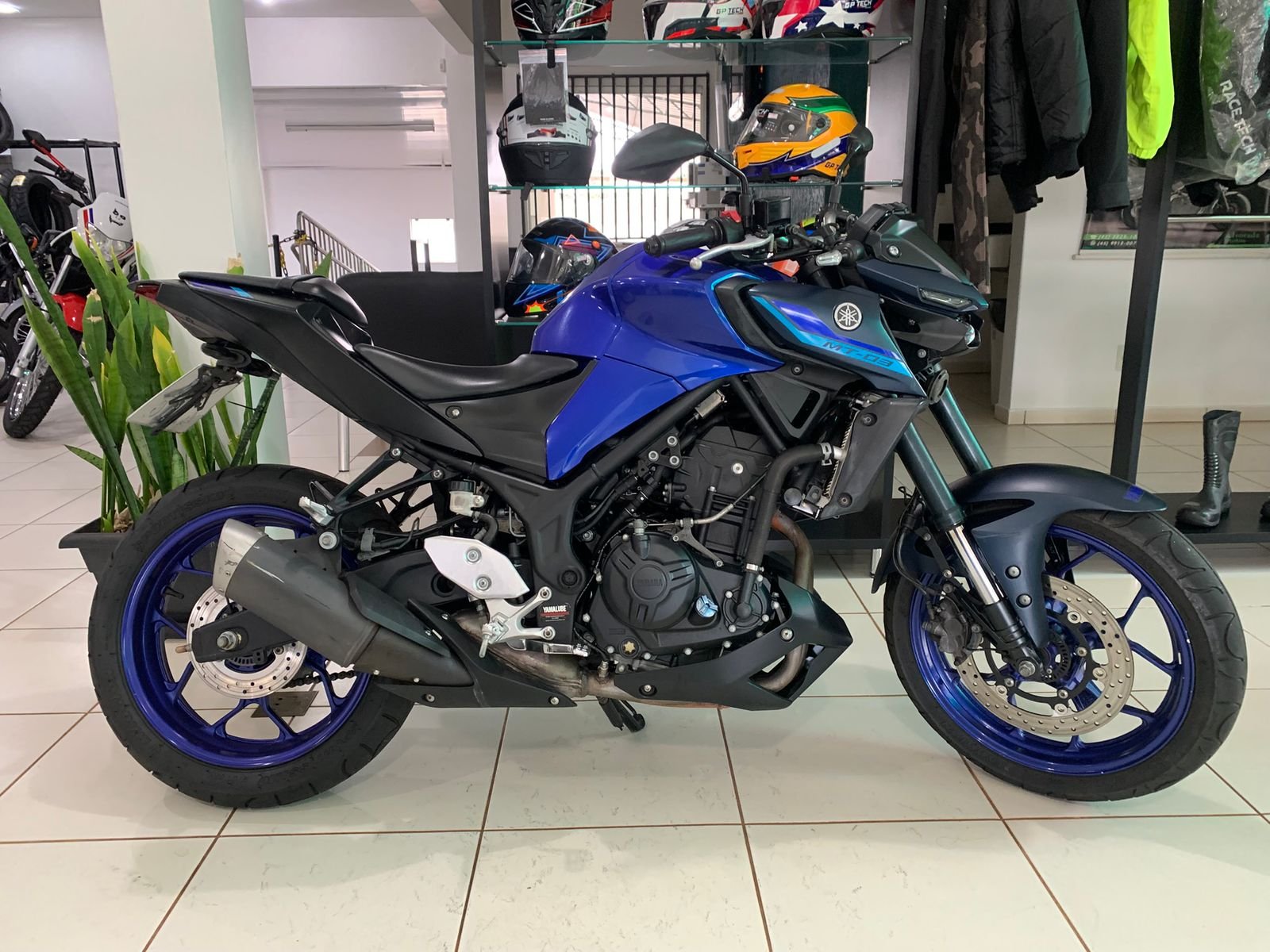 Yamaha MT-03 — foto 4