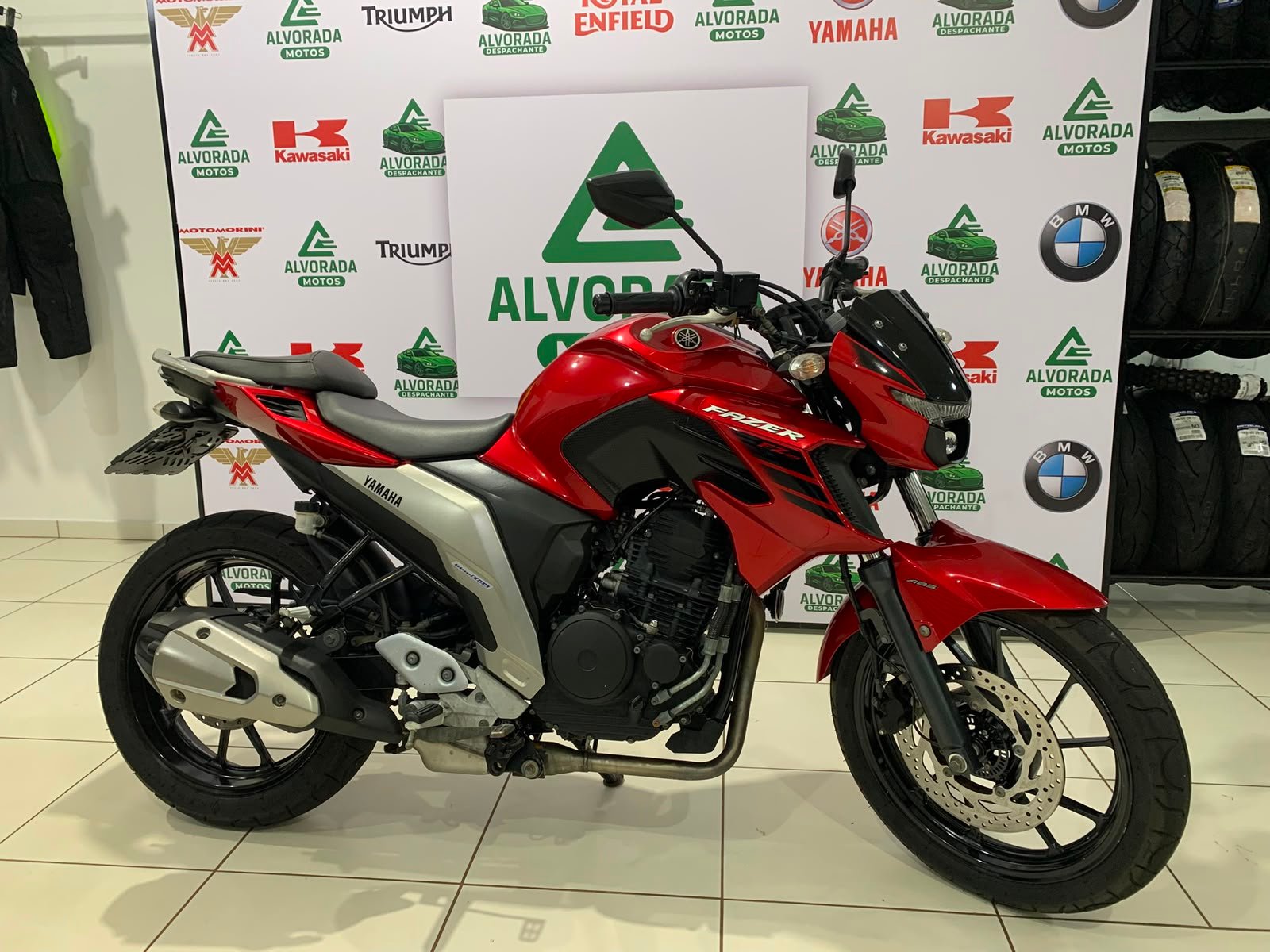 Yamaha FAZER